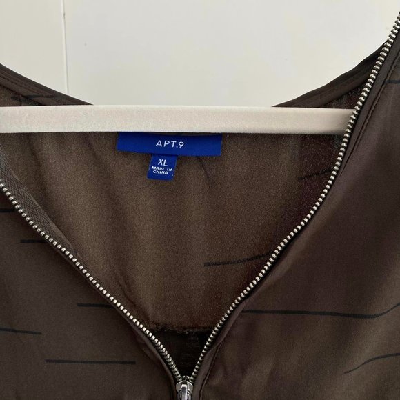 Women's Not So Mystery Bundle Box Size XL #35 - Picture 6 of 16